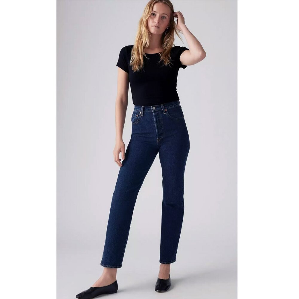Free People Levi's Premium Ribcage Straight Angle Jeans Dark Blue Wash Size 31